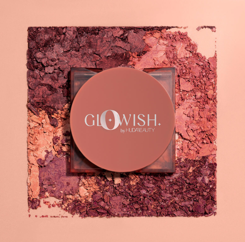 HUDA BEAUTY GLOWISH CHEEKY VEGAN BLUSH POWDER